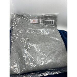 Quacker Factory Heather Gray Embellished Heart Pearl rhinestones Design Womens T